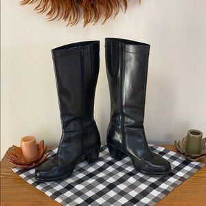 🐣 Dansko Black boots